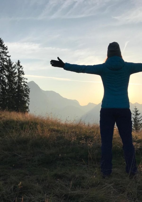 Sonnenaufgang Vertrauen ins Leben wiederfinden mit professioneller Unterstützung mit Karin Holzmann in der Lebens- und Sozialberatung
